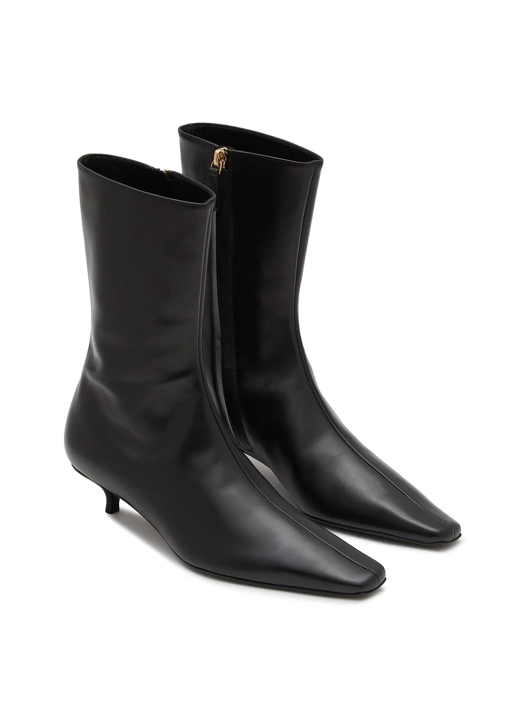 -----------THE ROW ---- ------------ ----Shrimpton Leather Boots --