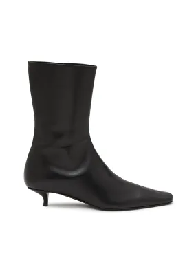 -----------THE ROW ---- ------------ ----Shrimpton Leather Boots --