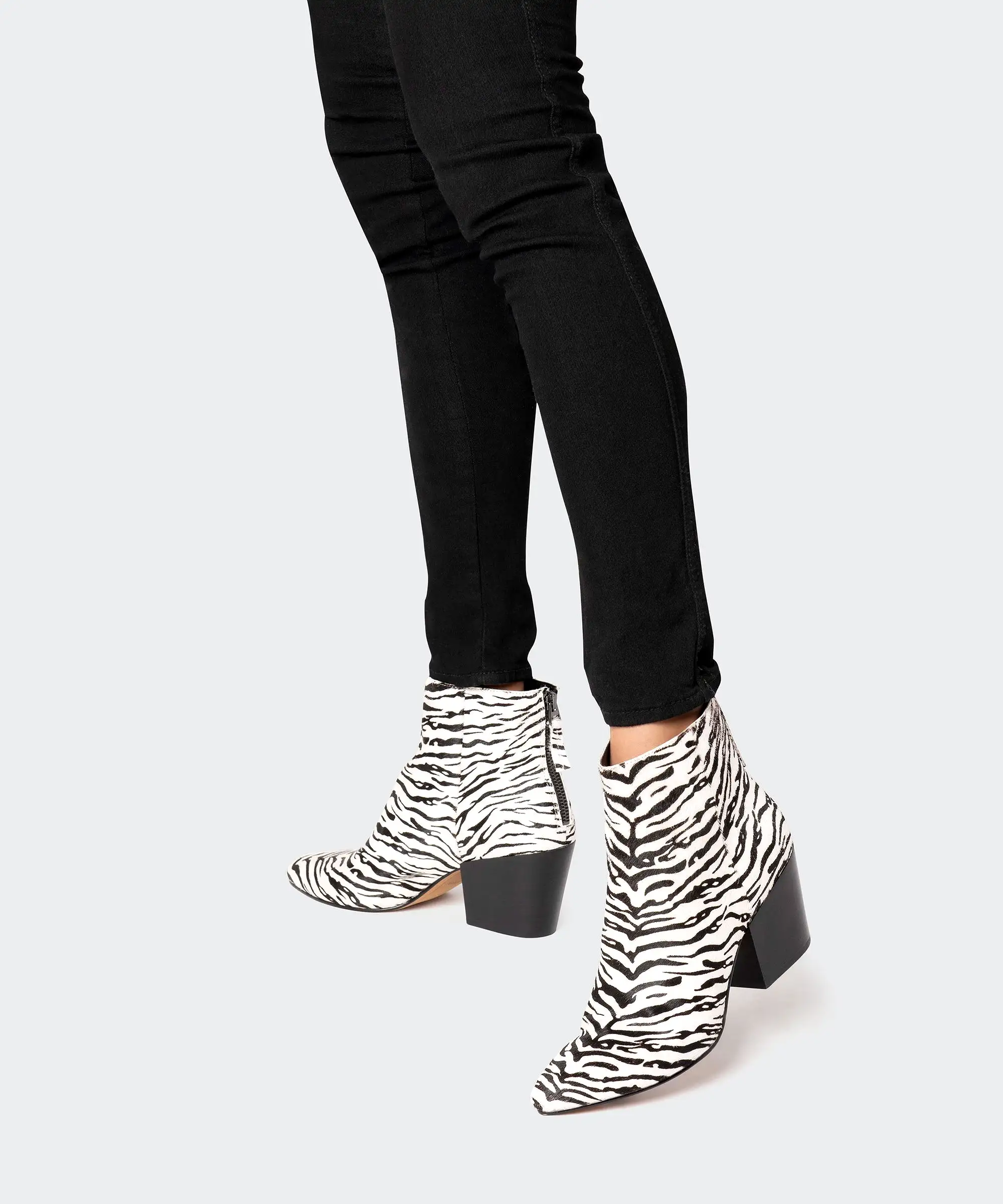 COLTYN BOOTIES ZEBRA re:vita