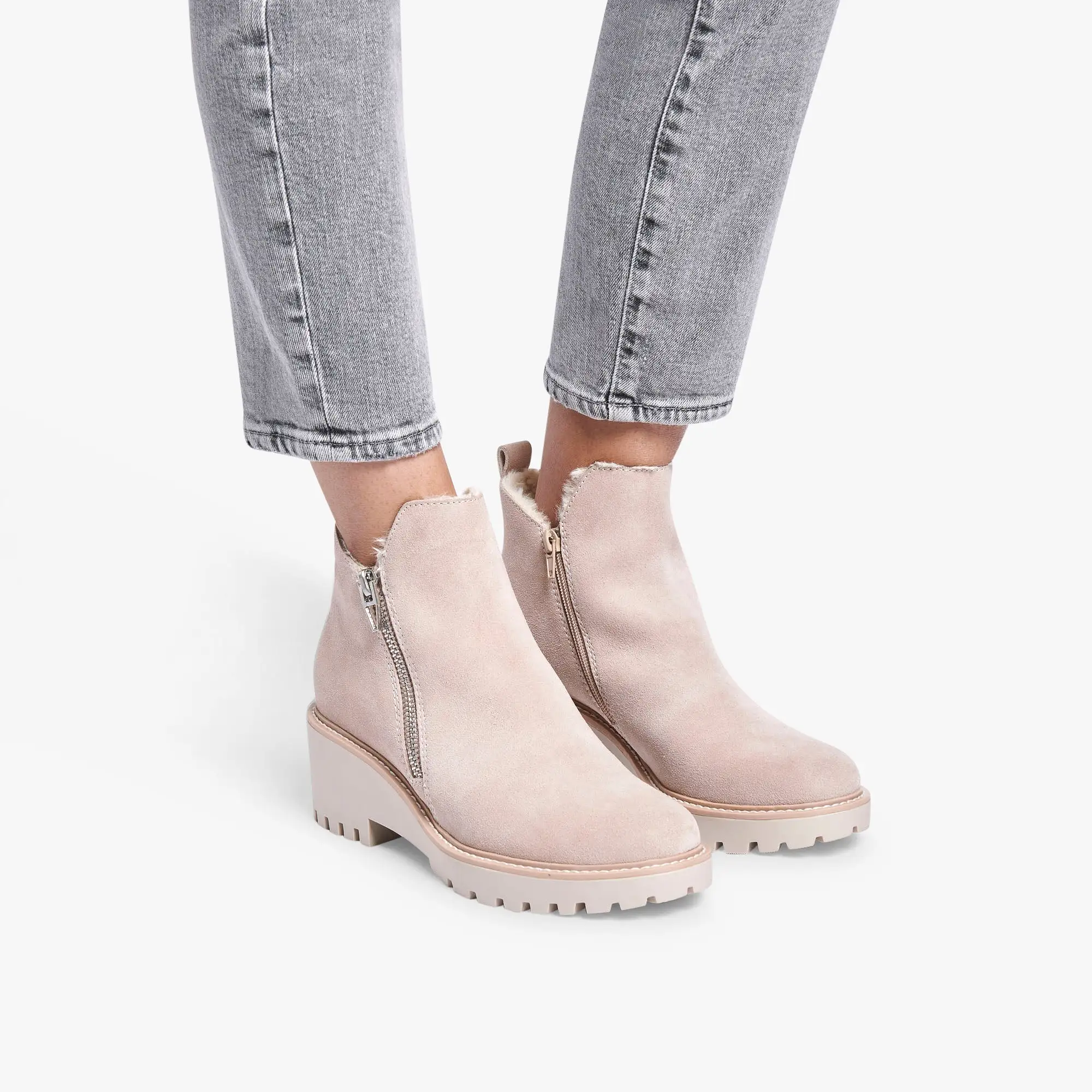 HOLLYN BOOTIES NATURAL SUEDE re:vita