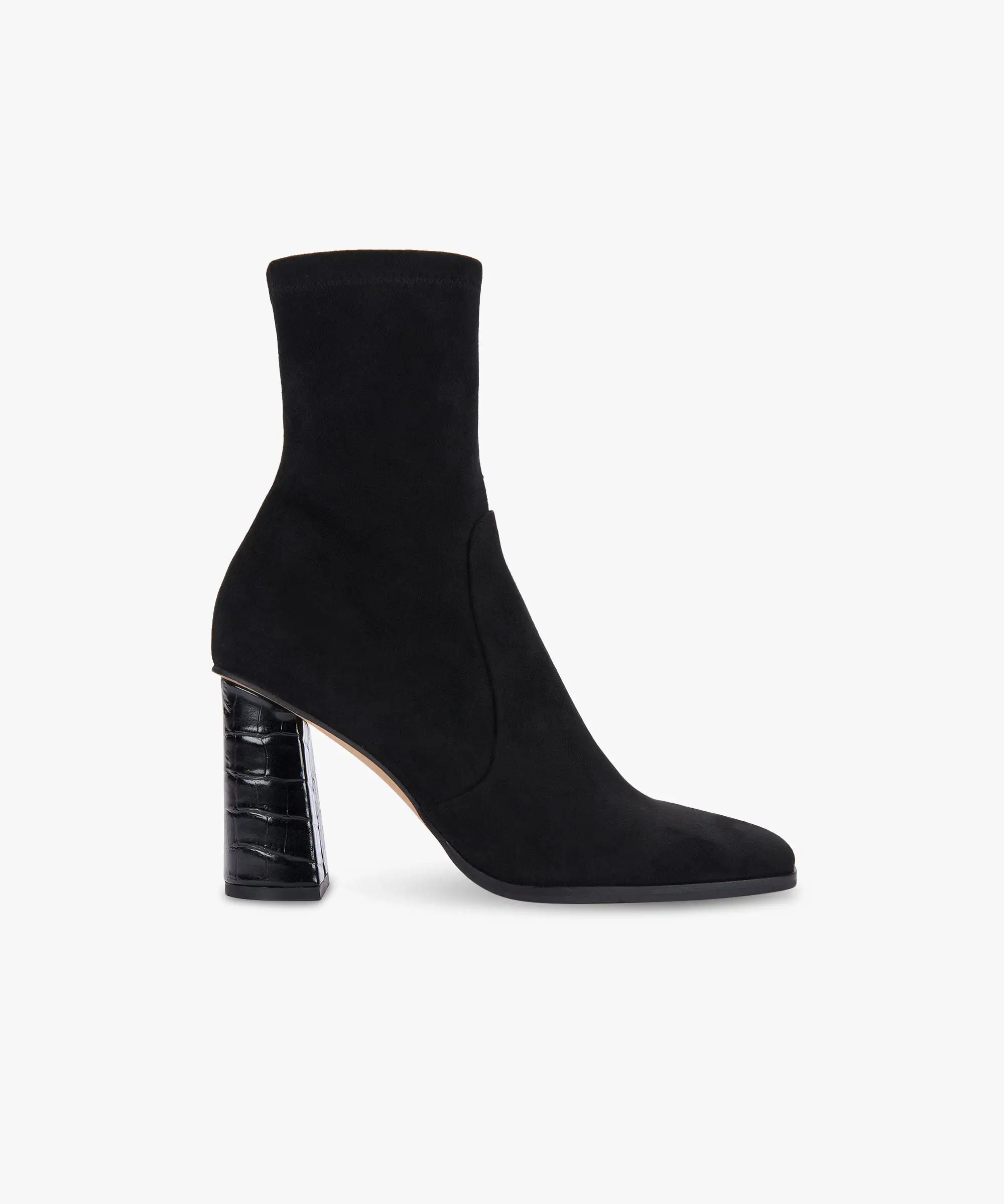 Kelsey DiPrima's PETYA BOOTIES IN BLACK STELLA SUEDE - re:vita