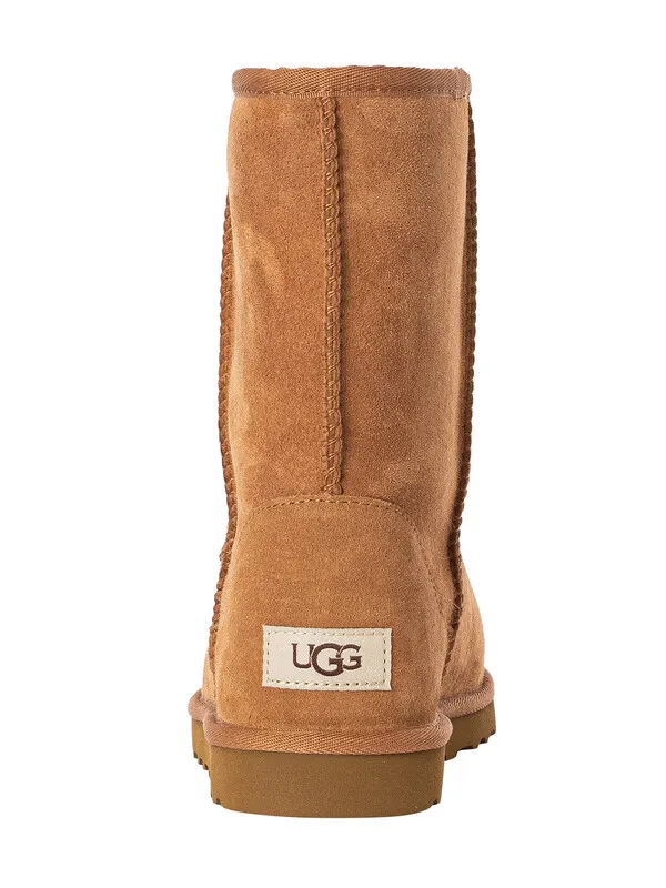 UGG Classic Short Boots - Chestnut